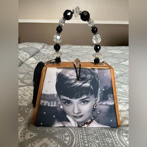🖤Wooden Cigar Box Purse w. Audrey Hepburn🖤